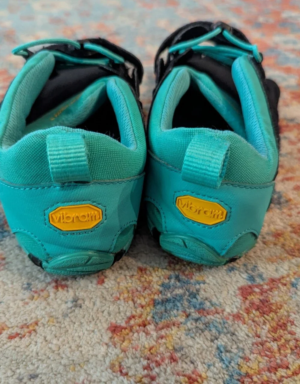 Vibram FiveFingers V-Train 2.0 20W7704 Size 36 US Women's 6.5-7 Teal Black